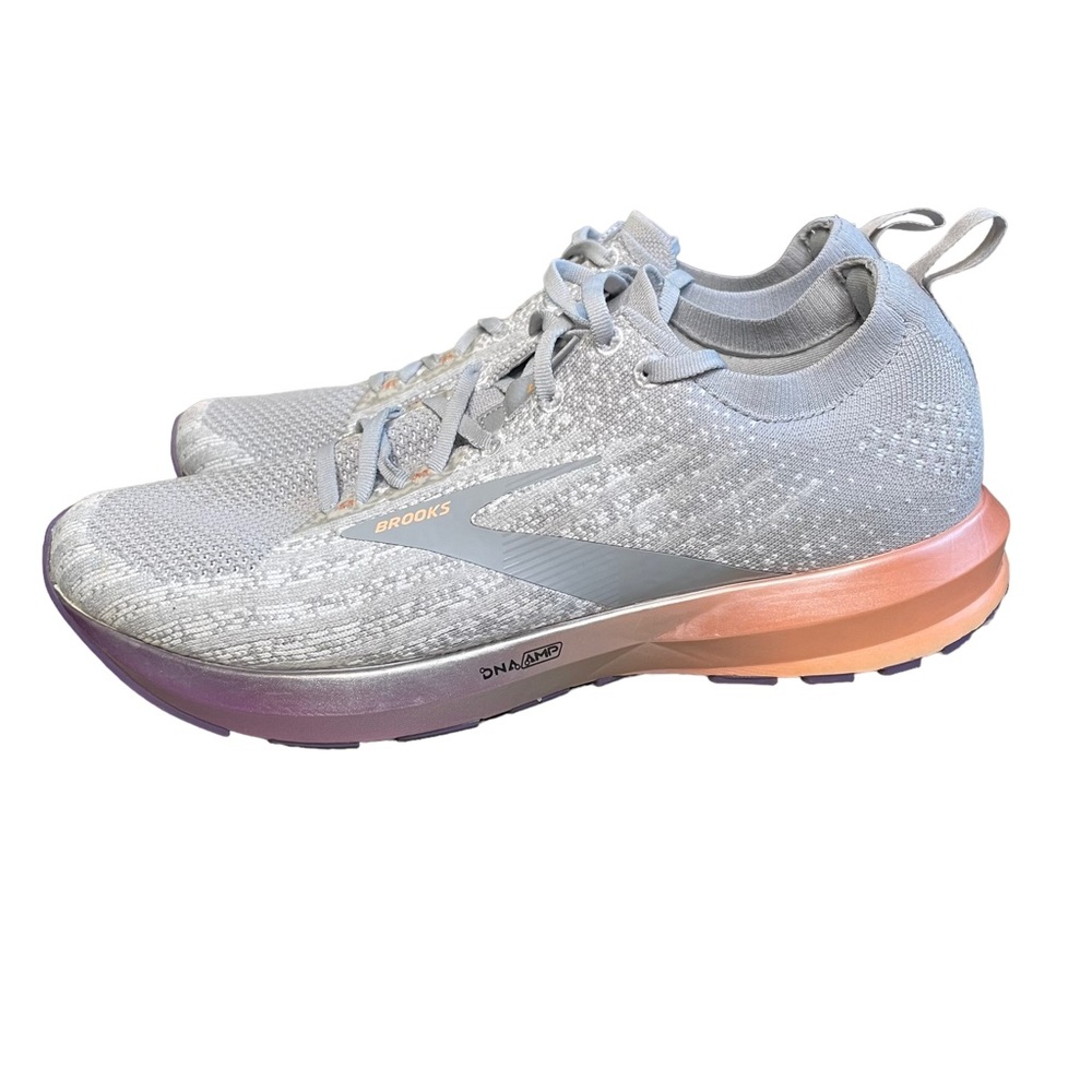Brooks Womens Levitate 3 1203001B134 Gray Running Shoes Sneakers Size 12